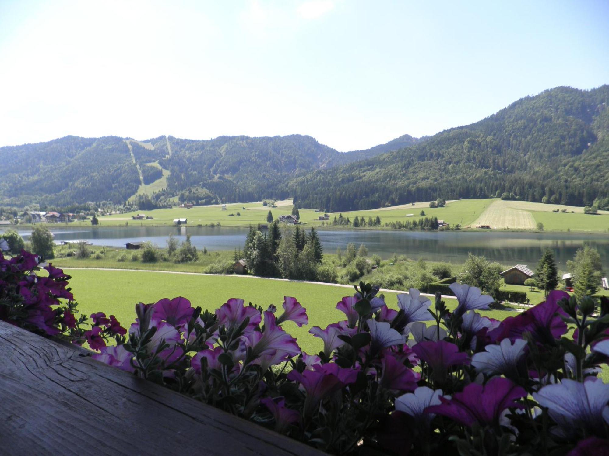 Wiesenhof, Hotel Direkt Am See Weissensee Eksteriør billede